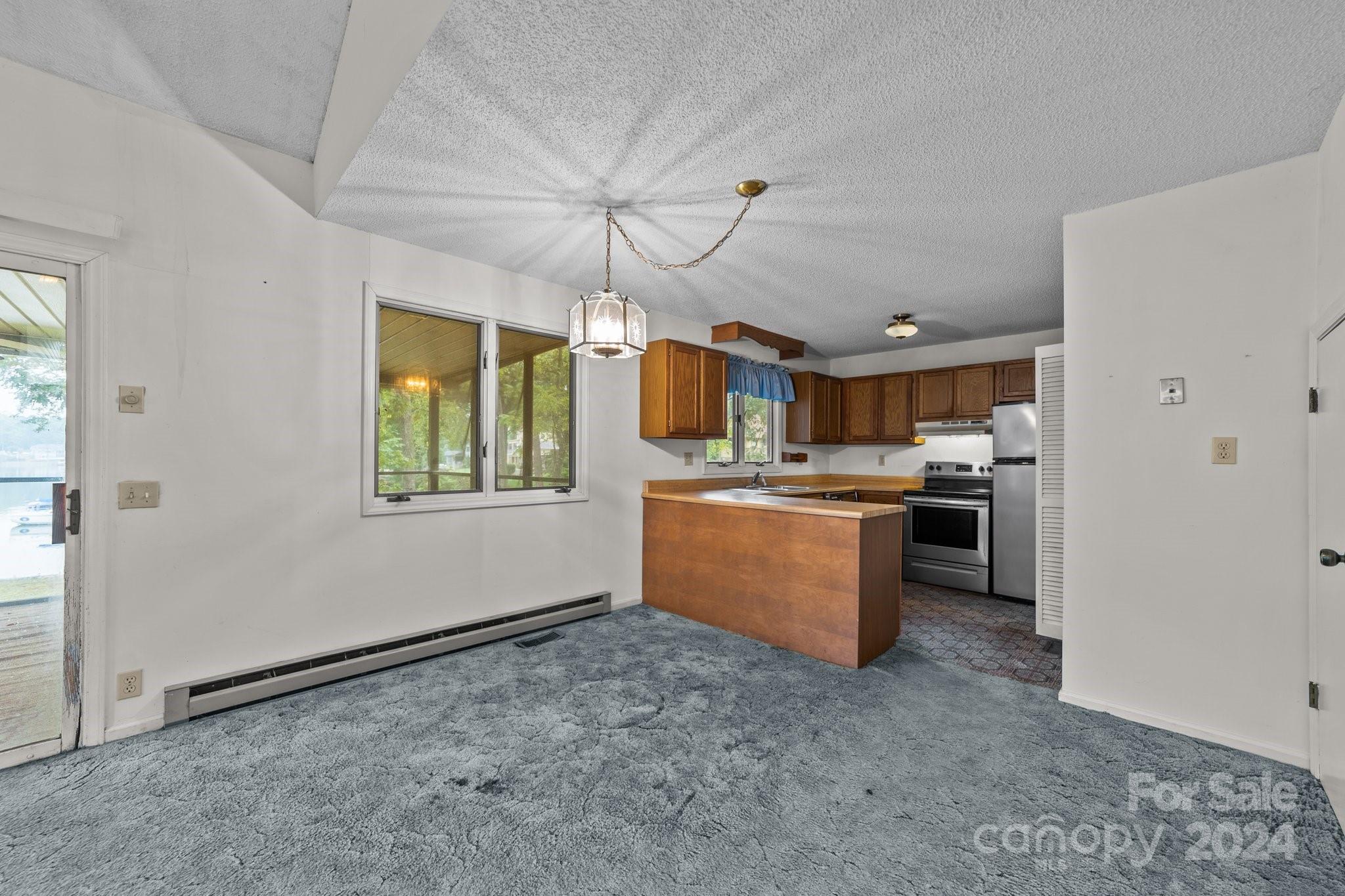 Imperial Point - Residential