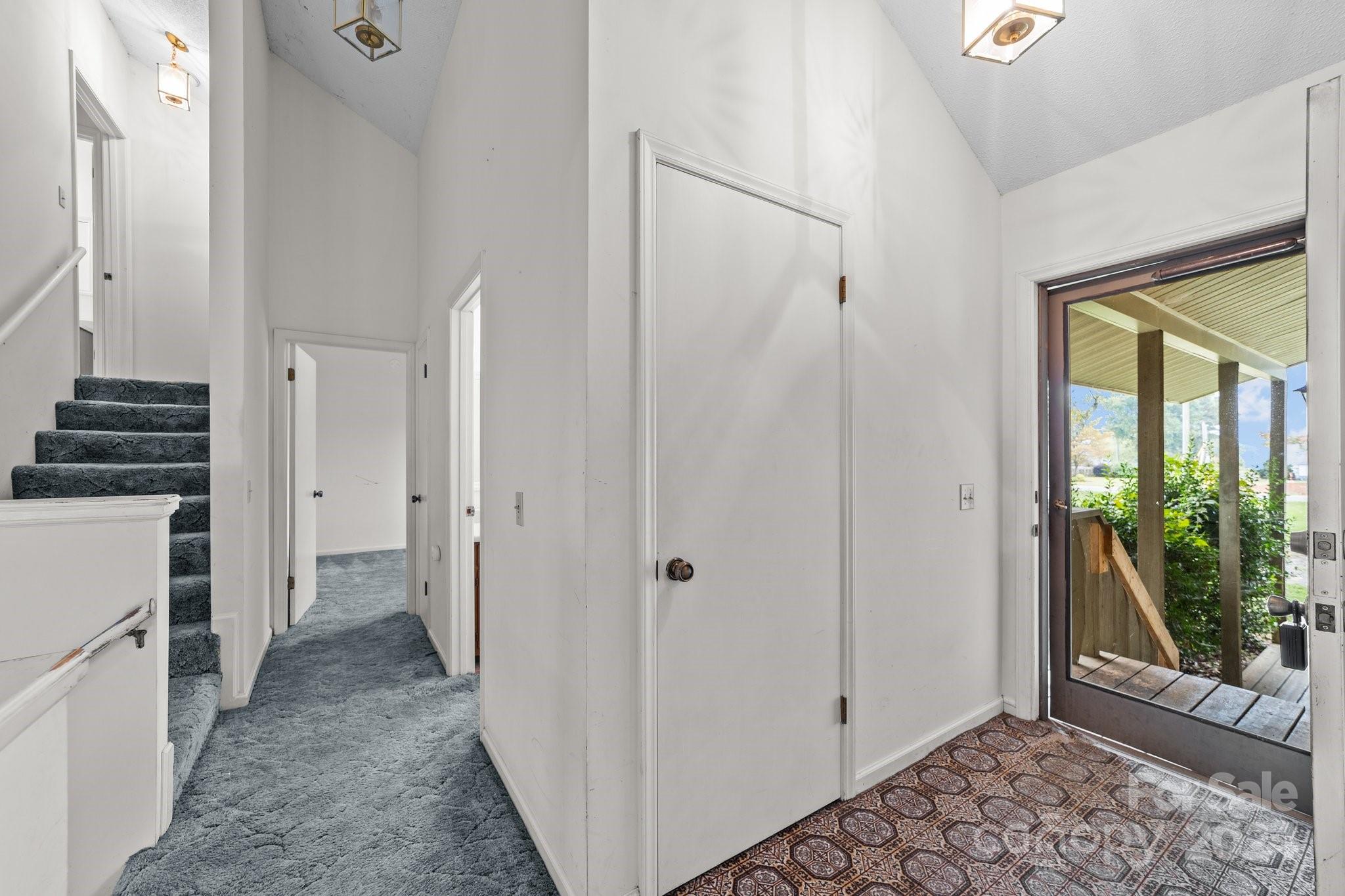 Imperial Point - Residential