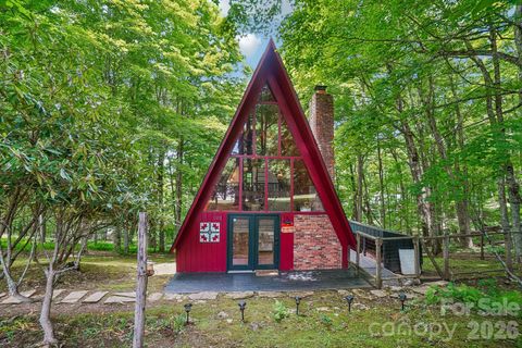 Photo of 201 Hampton Gap Drive, Mars Hill, NC 28754 (MLS # 4390377)
