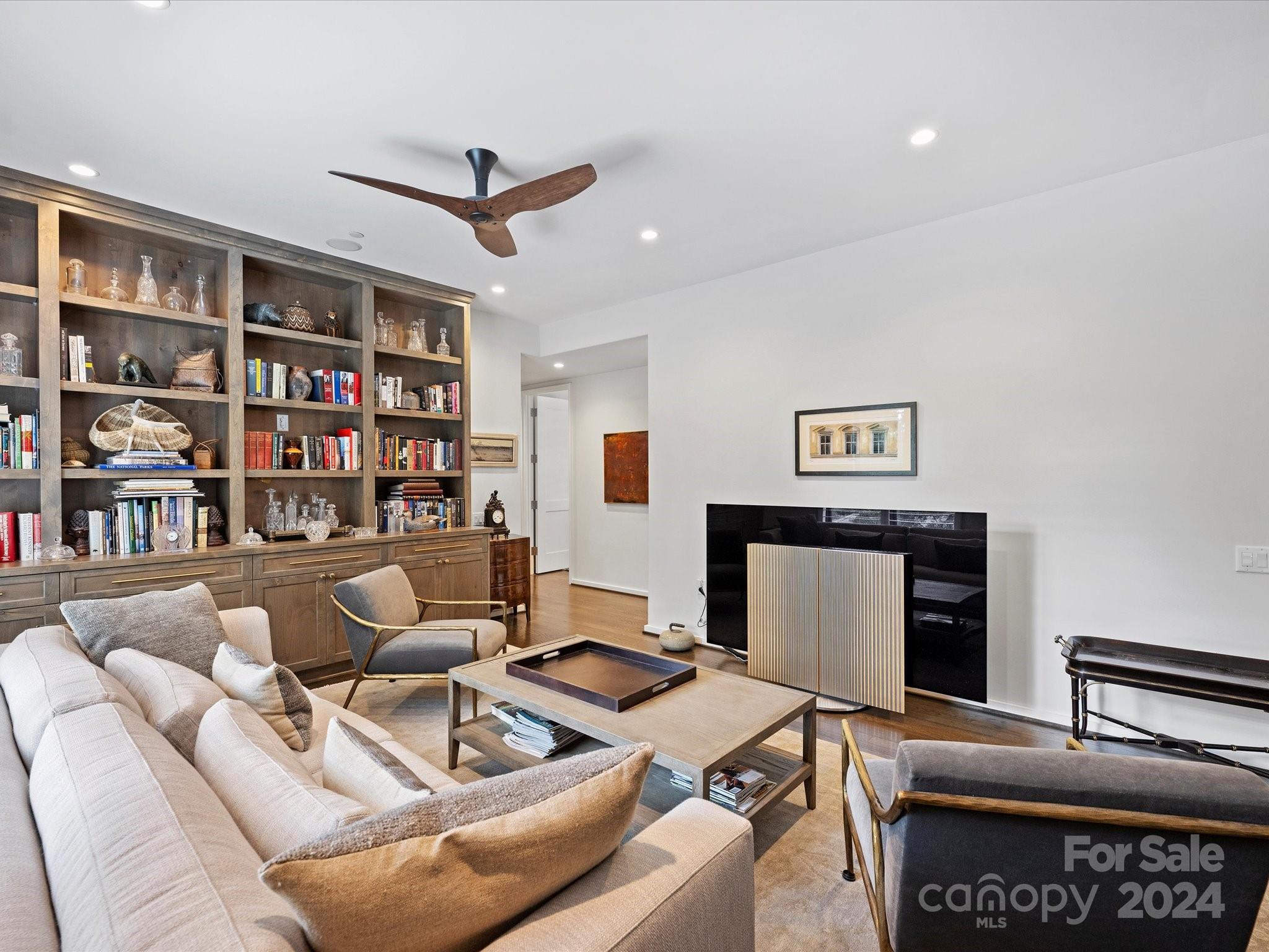 Myers Park - Residential