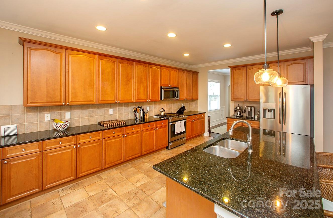 3015 Semmes Lane