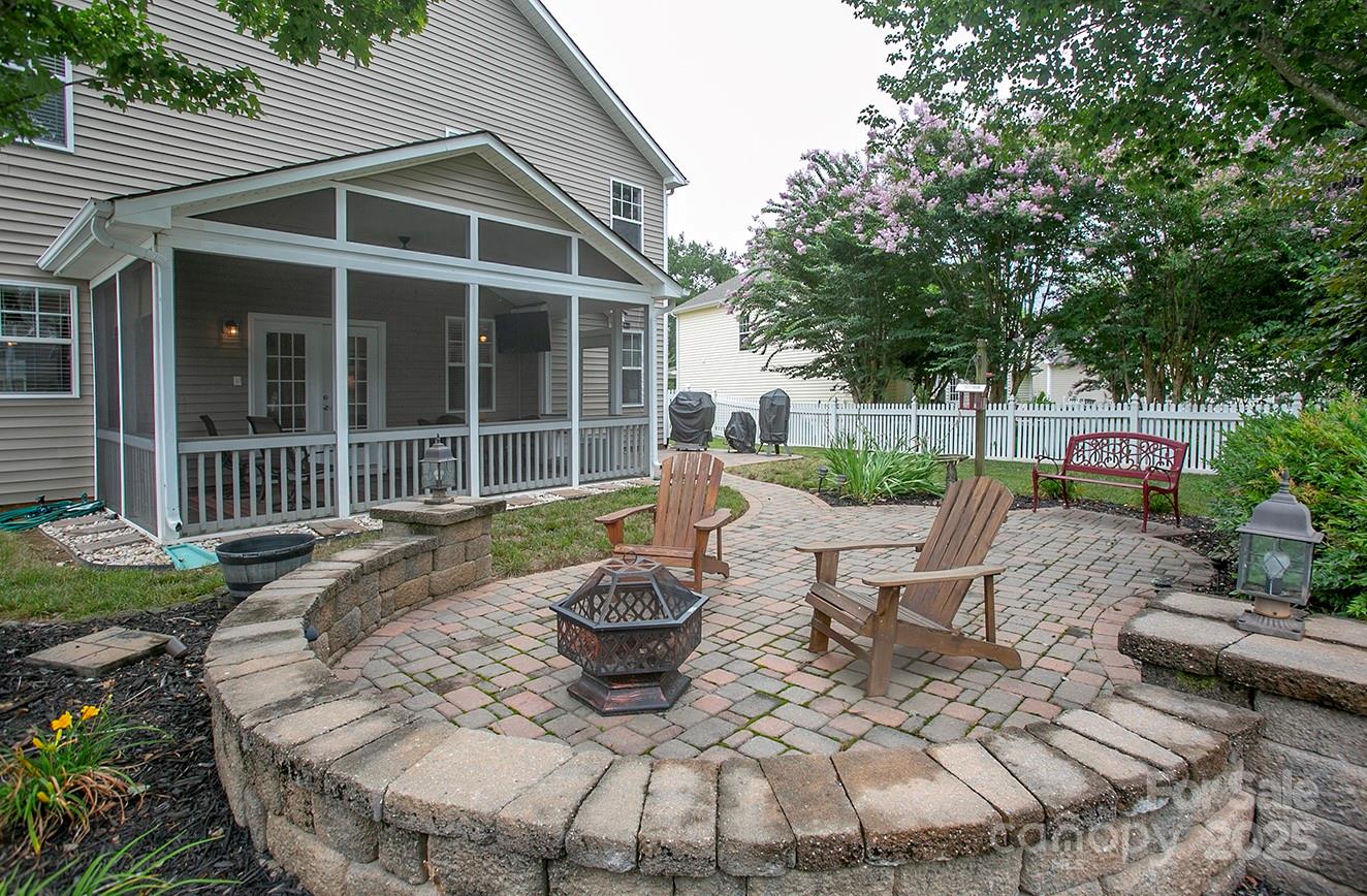 3015 Semmes Lane