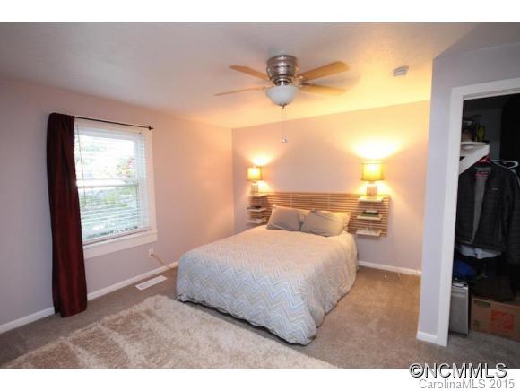 Springbrook Woods - Residential