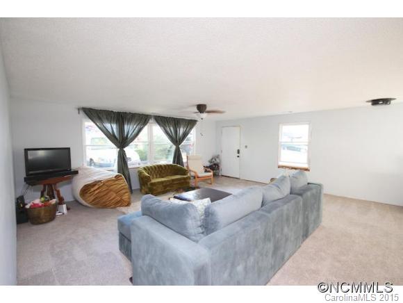 Springbrook Woods - Residential