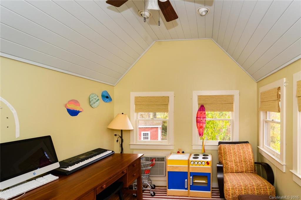 Montford - Residential