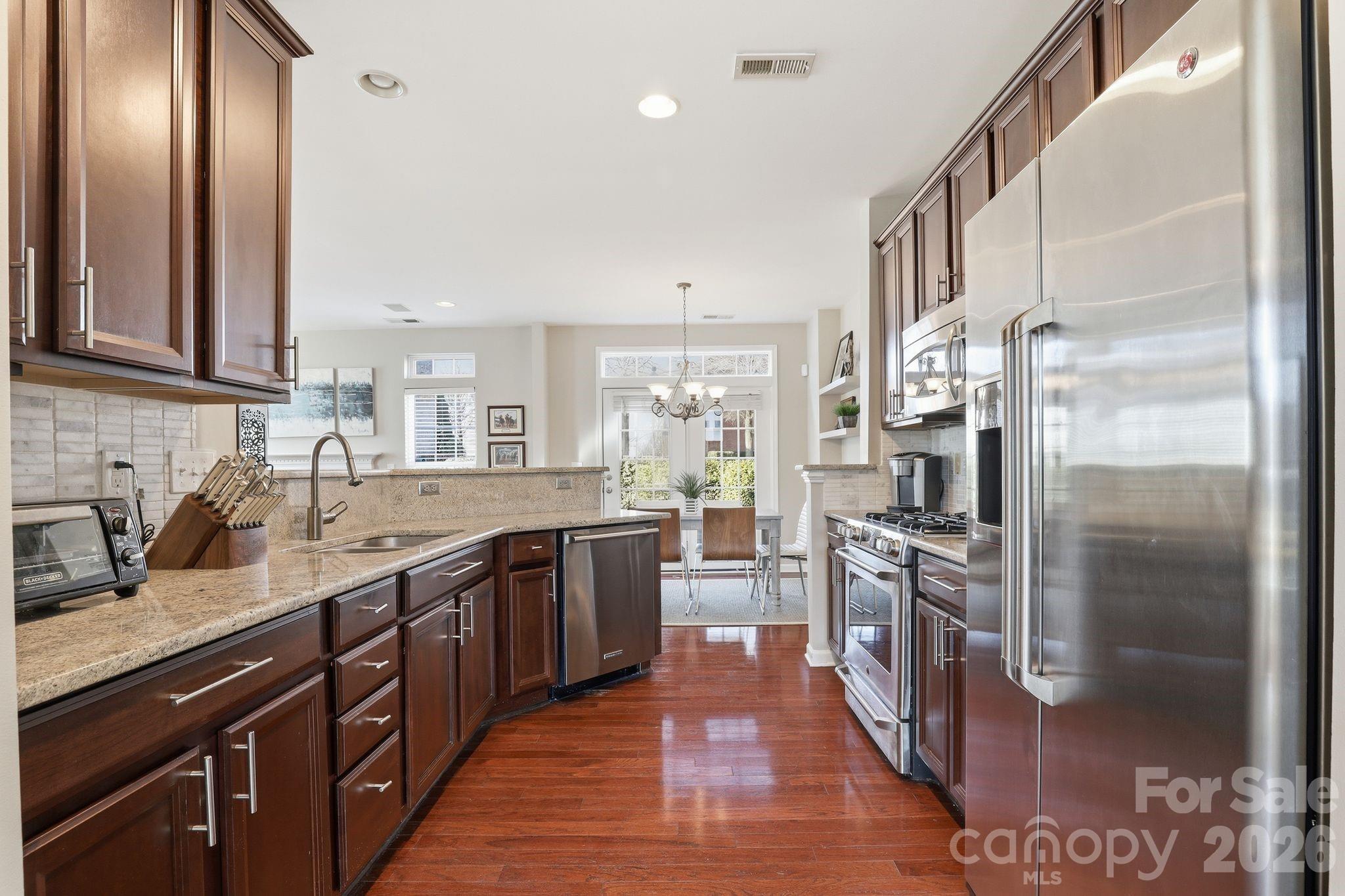 Park South Station - Residential