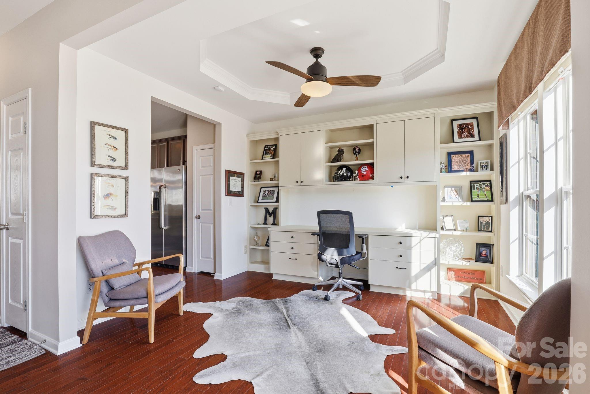 5938 Union Pacific Avenue