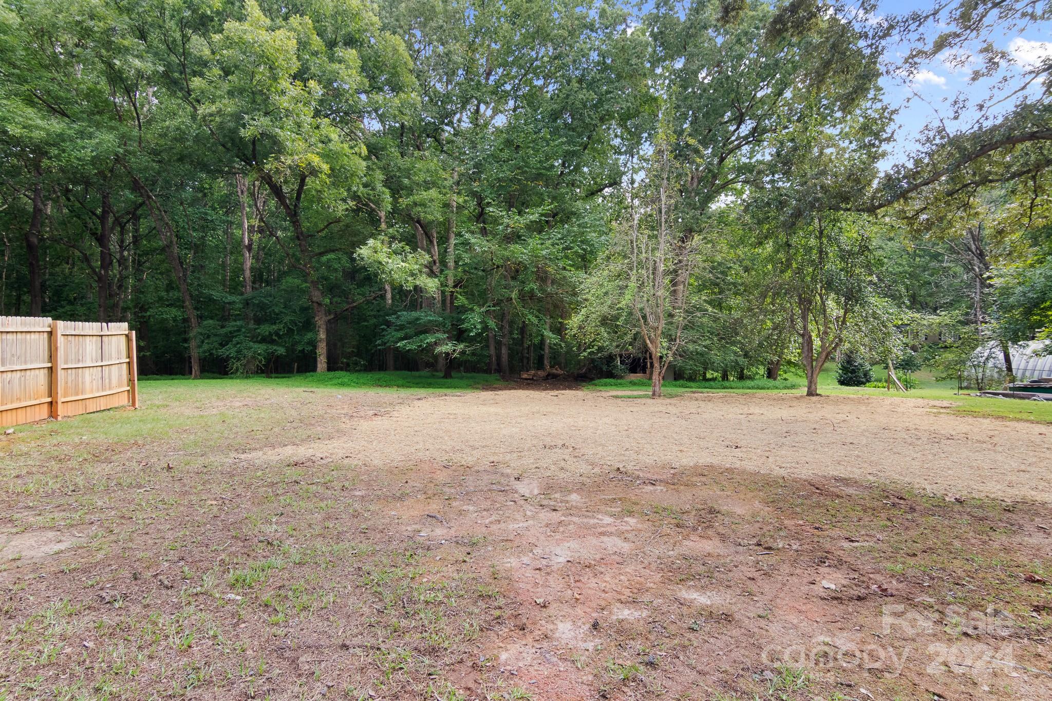 Hunters Pointe - Residential