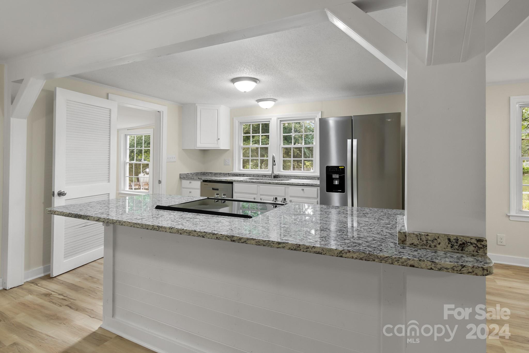 Hunters Pointe - Residential