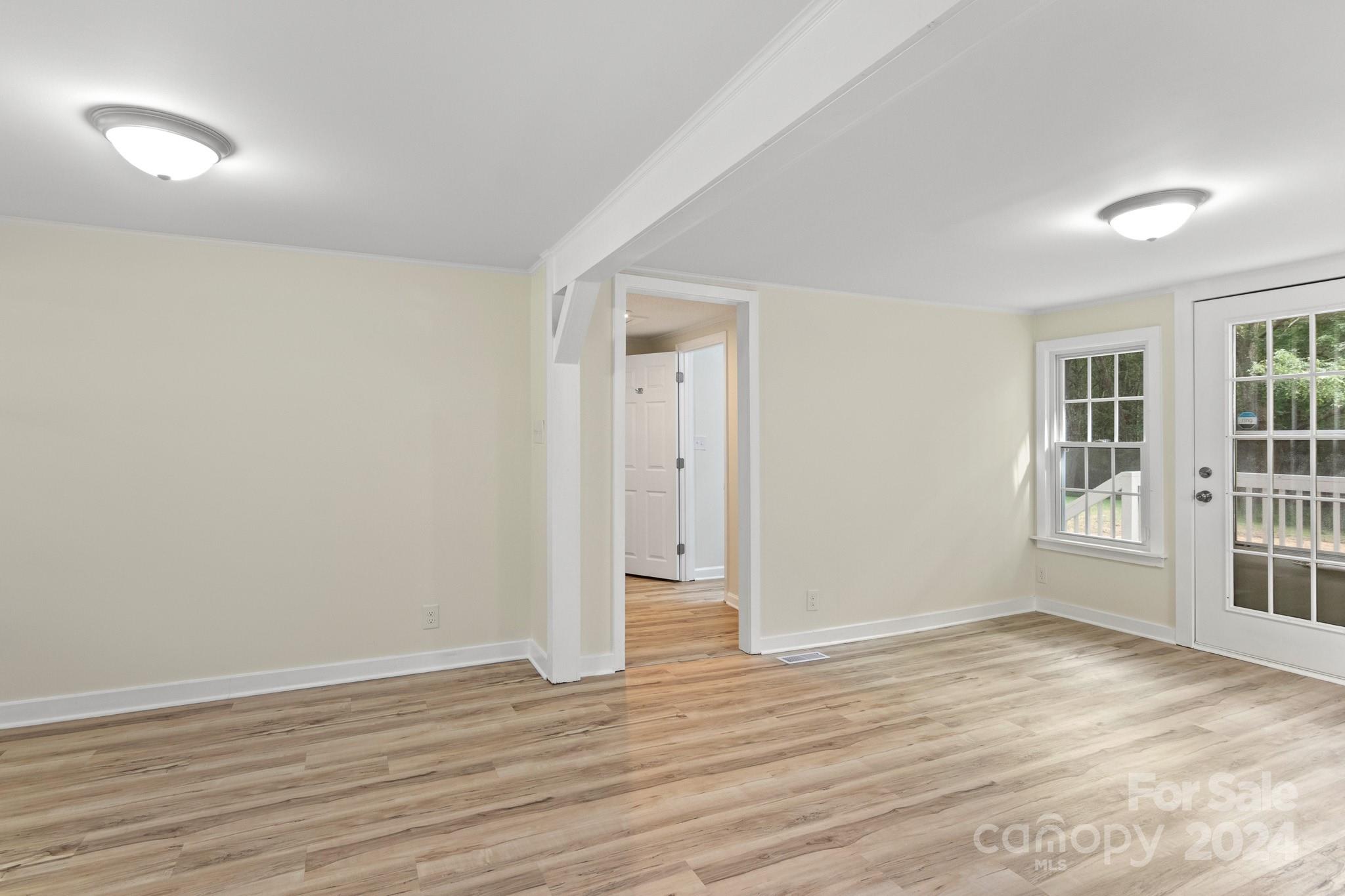 Hunters Pointe - Residential