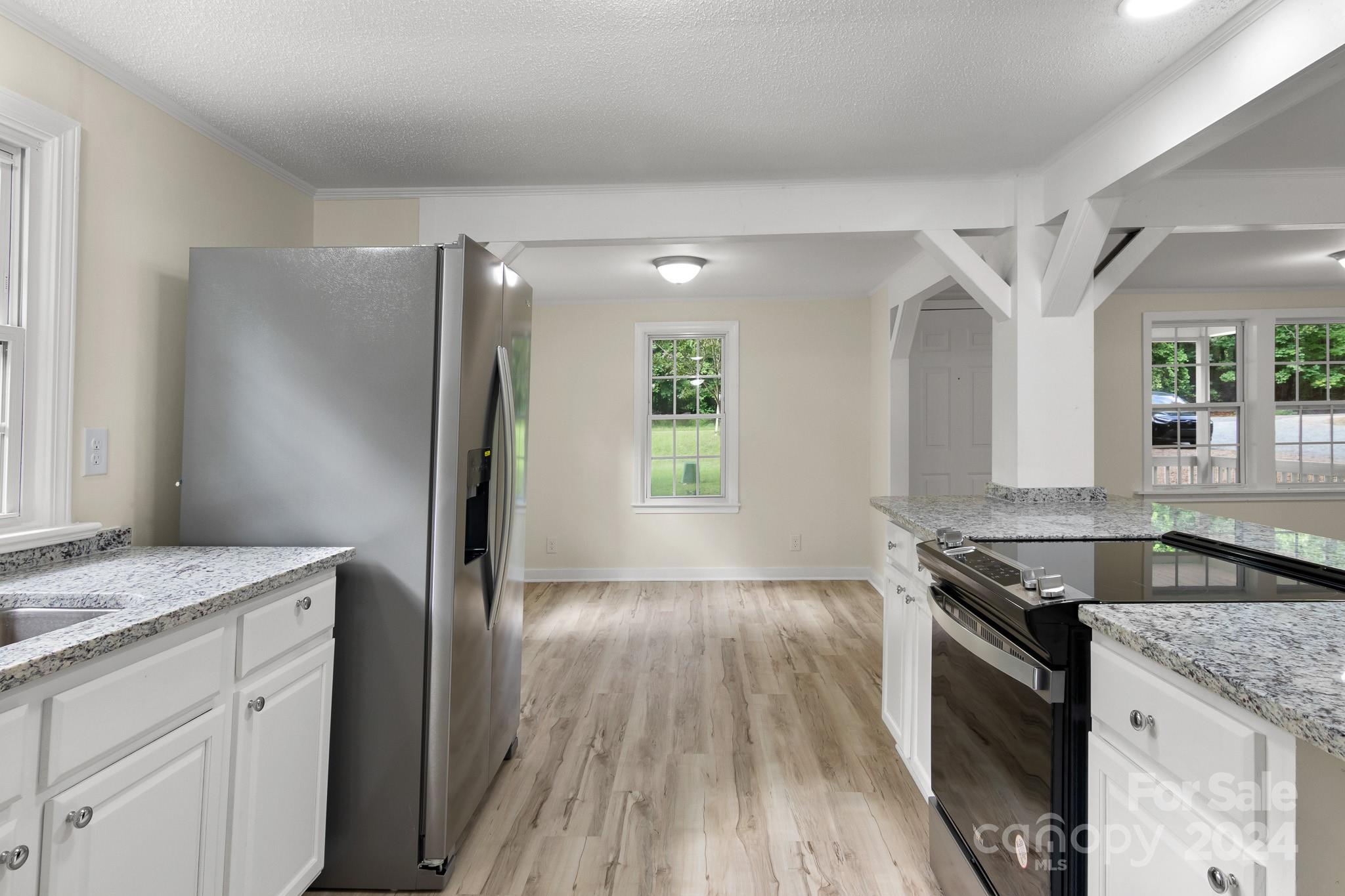 Hunters Pointe - Residential