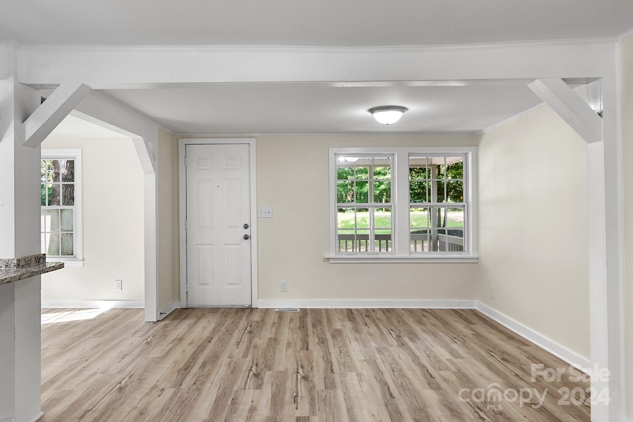 Hunters Pointe - Residential