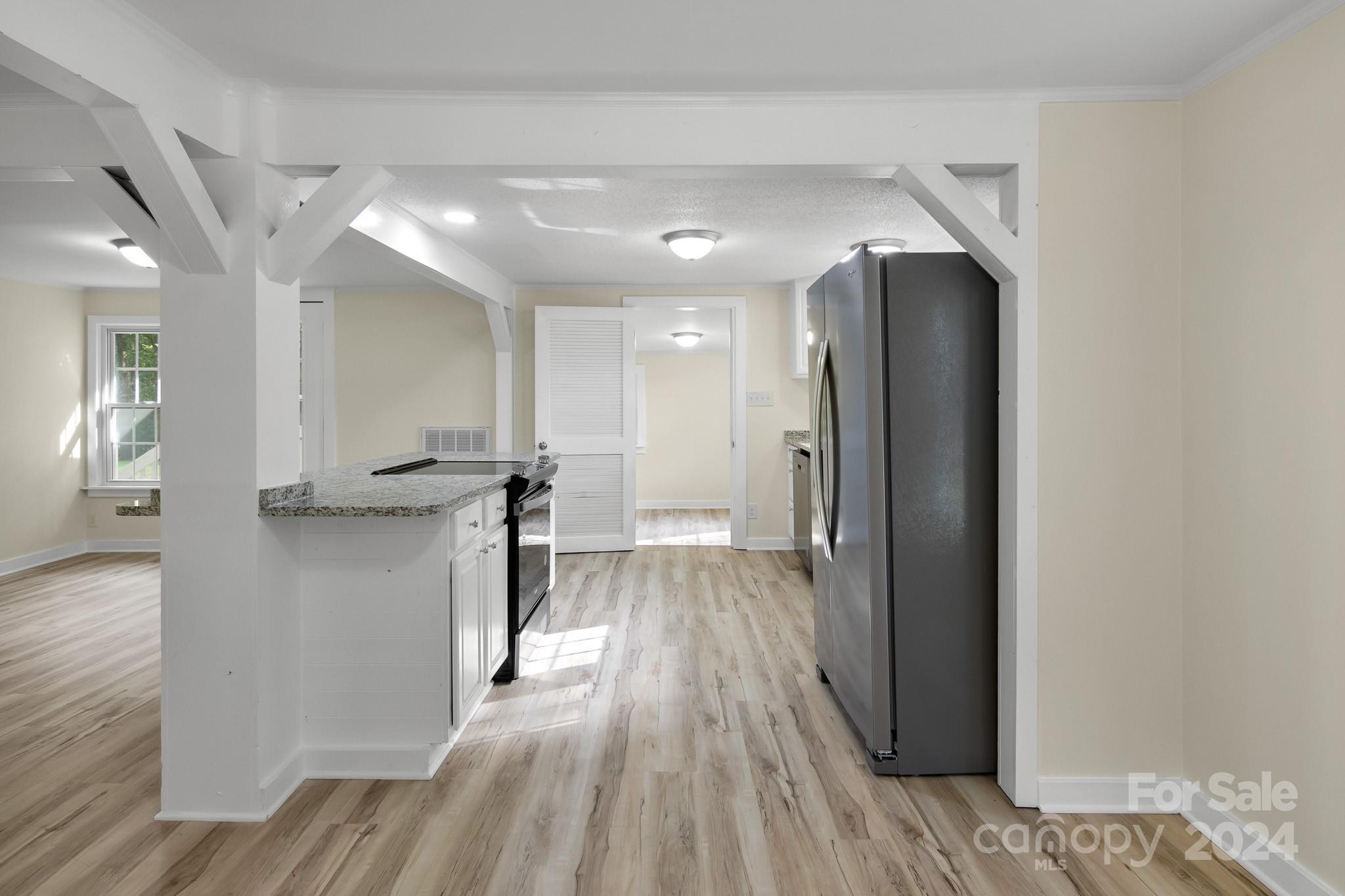 Hunters Pointe - Residential