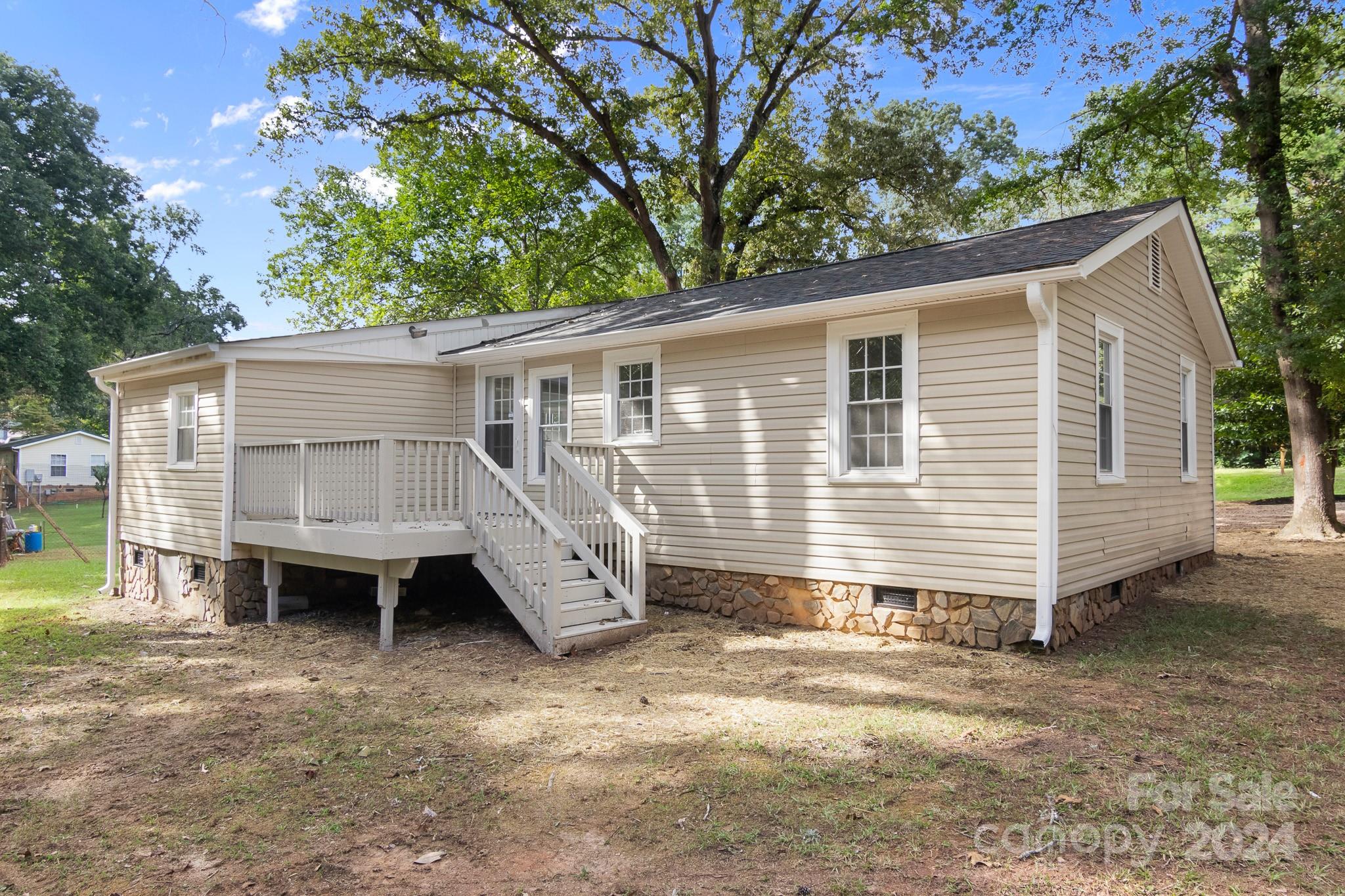 Hunters Pointe - Residential