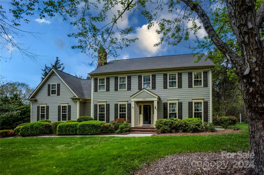 Welcome to quiet and quaint Williamsburg South, where HOA-free living meets comfort and convenience! This well-maintained 2-story home, nestled on a corner lot, features a welcoming great room with a wood-burning fireplace, creating a cozy ambiance. The living room provides ample space for relaxation and gathering. A well-appointed kitchen with granite countertops and an adjoining dining area is perfect for entertaining guests. Upstairs, discover the primary bedroom with an ensuite, accompanied by three additional bedrooms and a full bathroom, offering plenty of space for the whole family. Above the side load garage, a generously sized bonus room awaits, heated and cooled with a window unit, perfect for various uses such as a home office or recreation room. Step outside to enjoy the back deck or yard with a fire pit, ideal for outdoor relaxation and entertaining. Conveniently located in Ballantyne, this home offers easy access to amenities, making it the perfect place to call home!