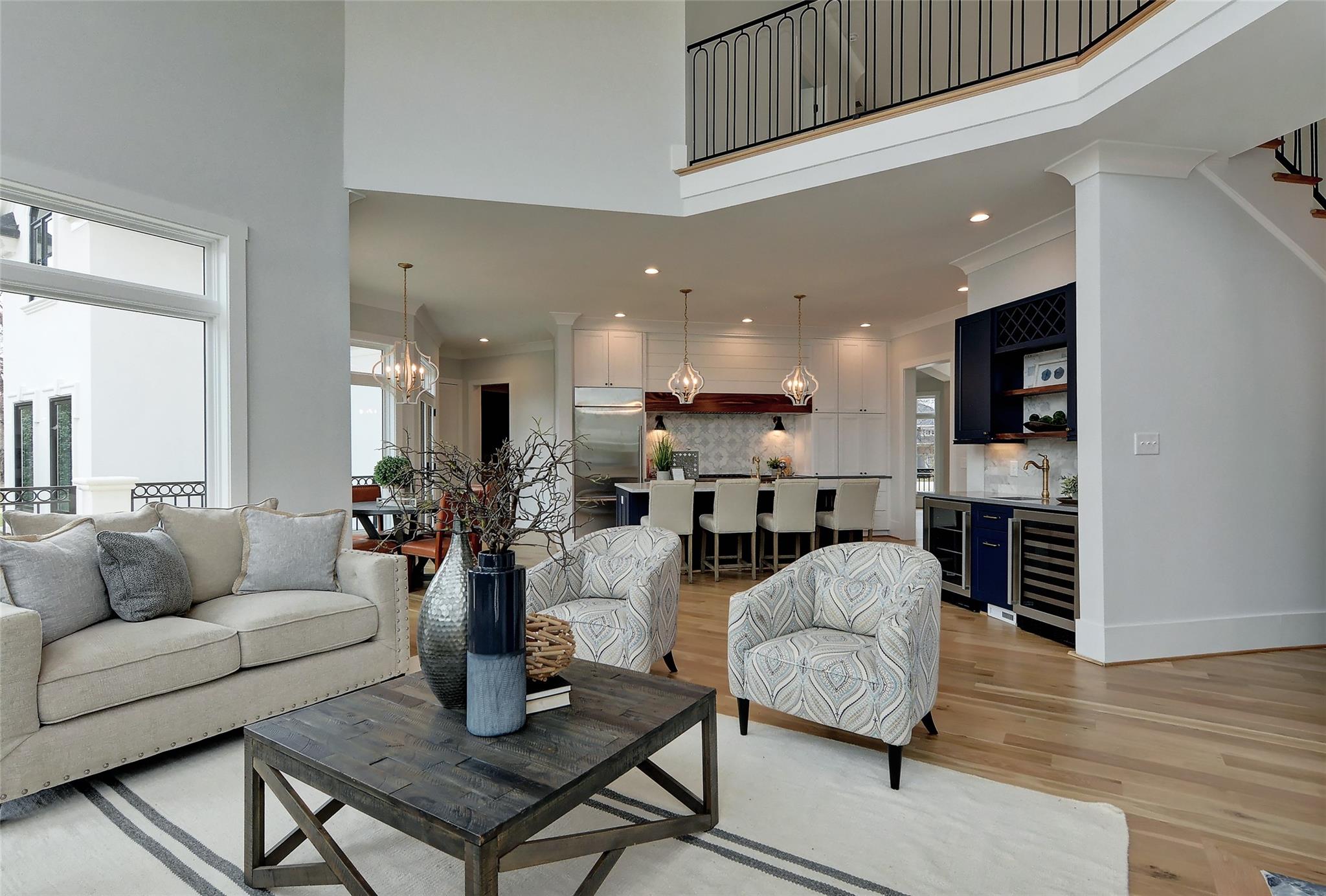 The Peninsula - Residential