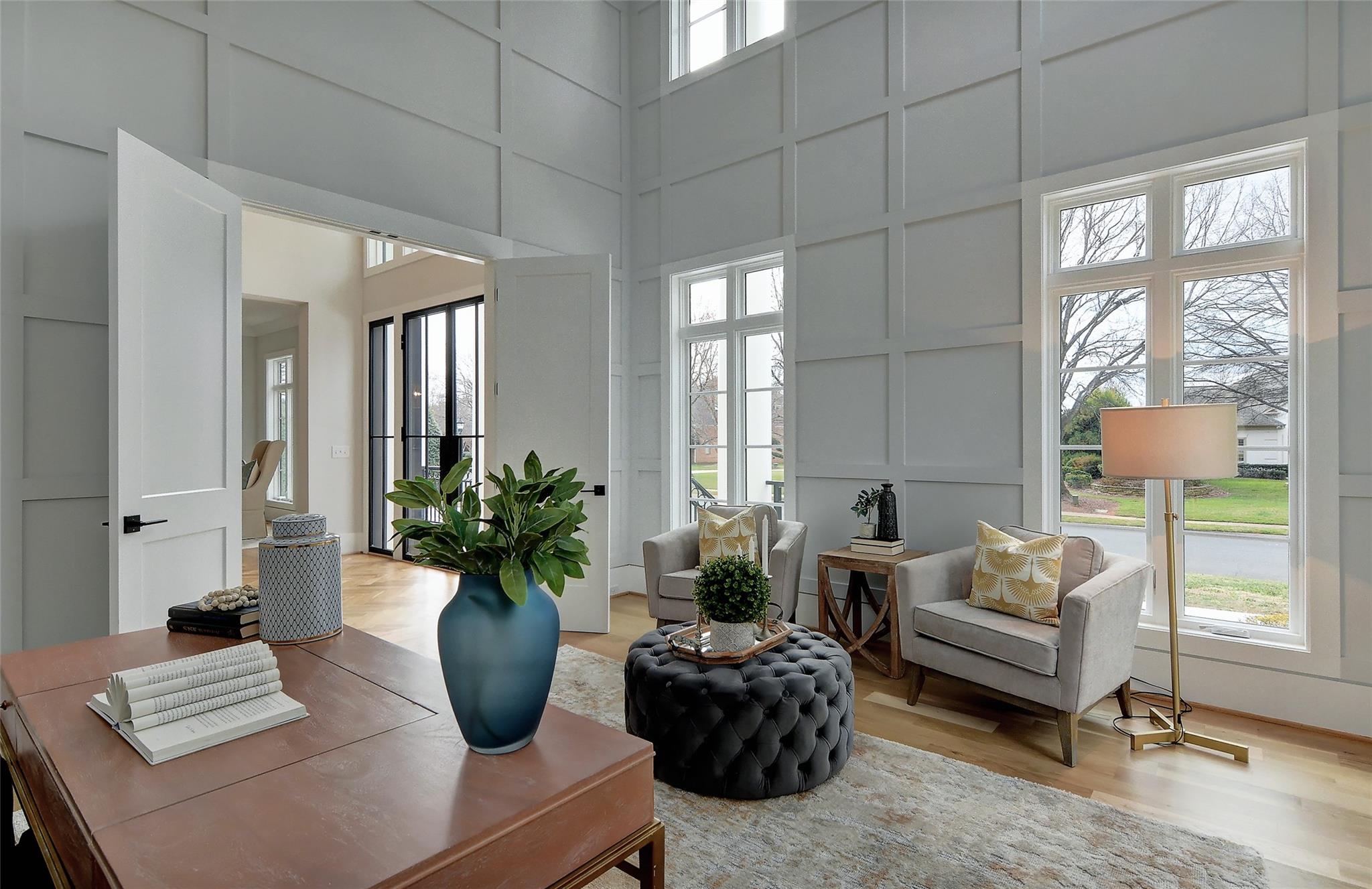 The Peninsula - Residential