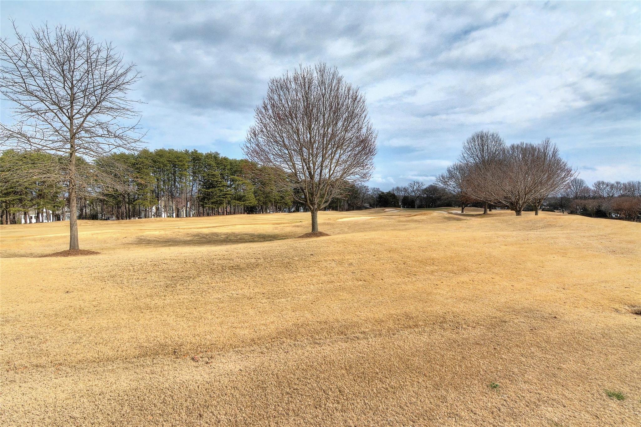 The Peninsula - Residential