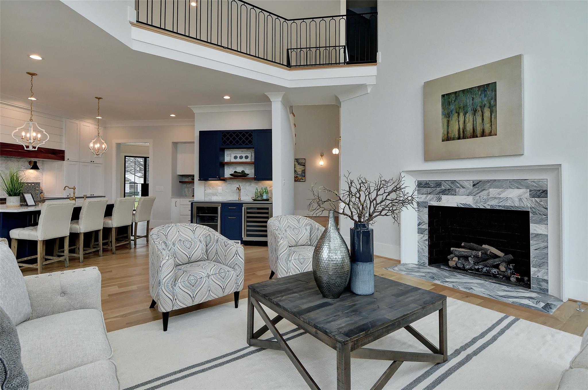 The Peninsula - Residential