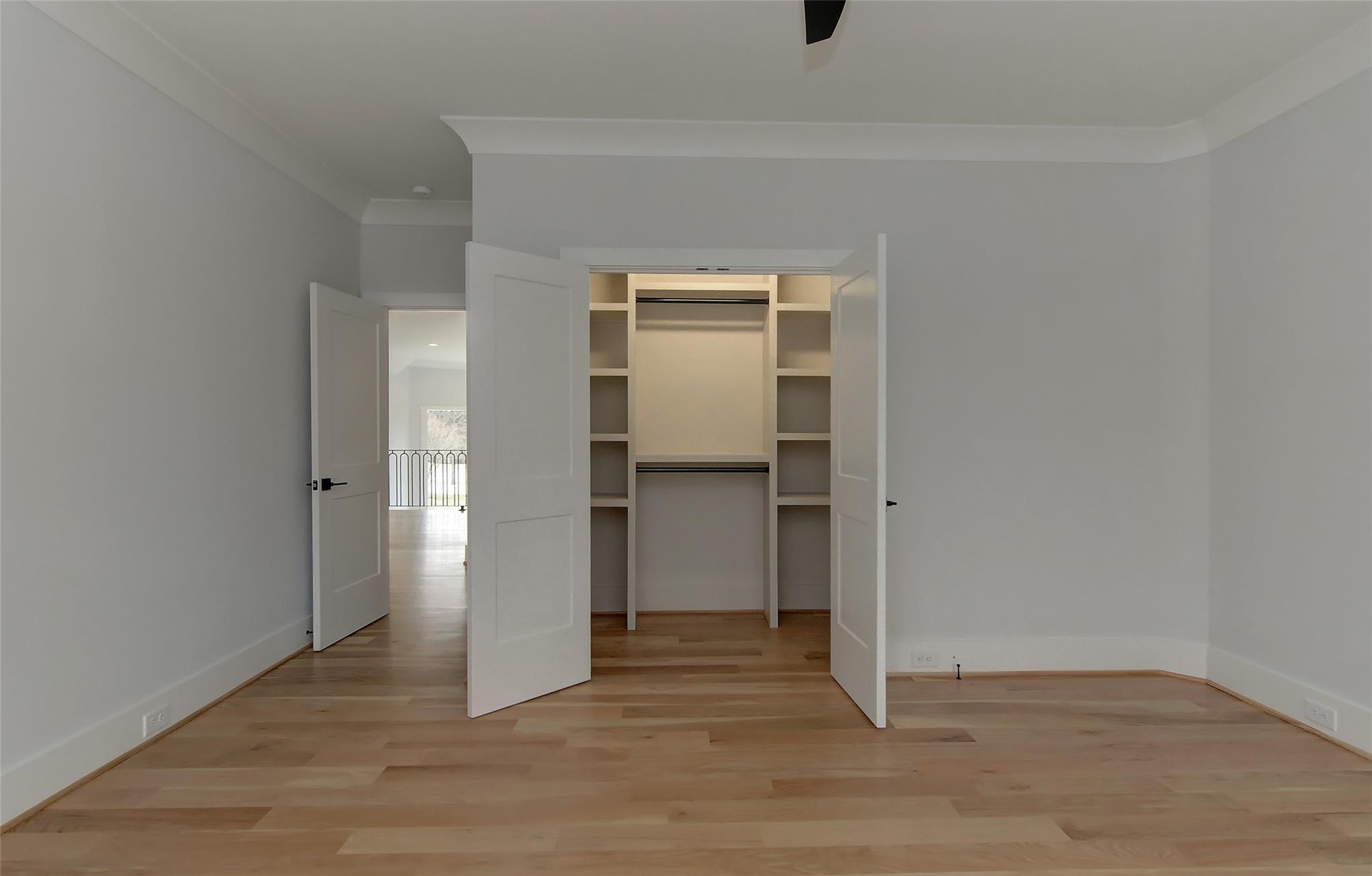 The Peninsula - Residential