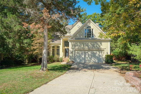 Photo of 5903 Mayapple Lane, Charlotte, NC 28269 (MLS # 4436795)