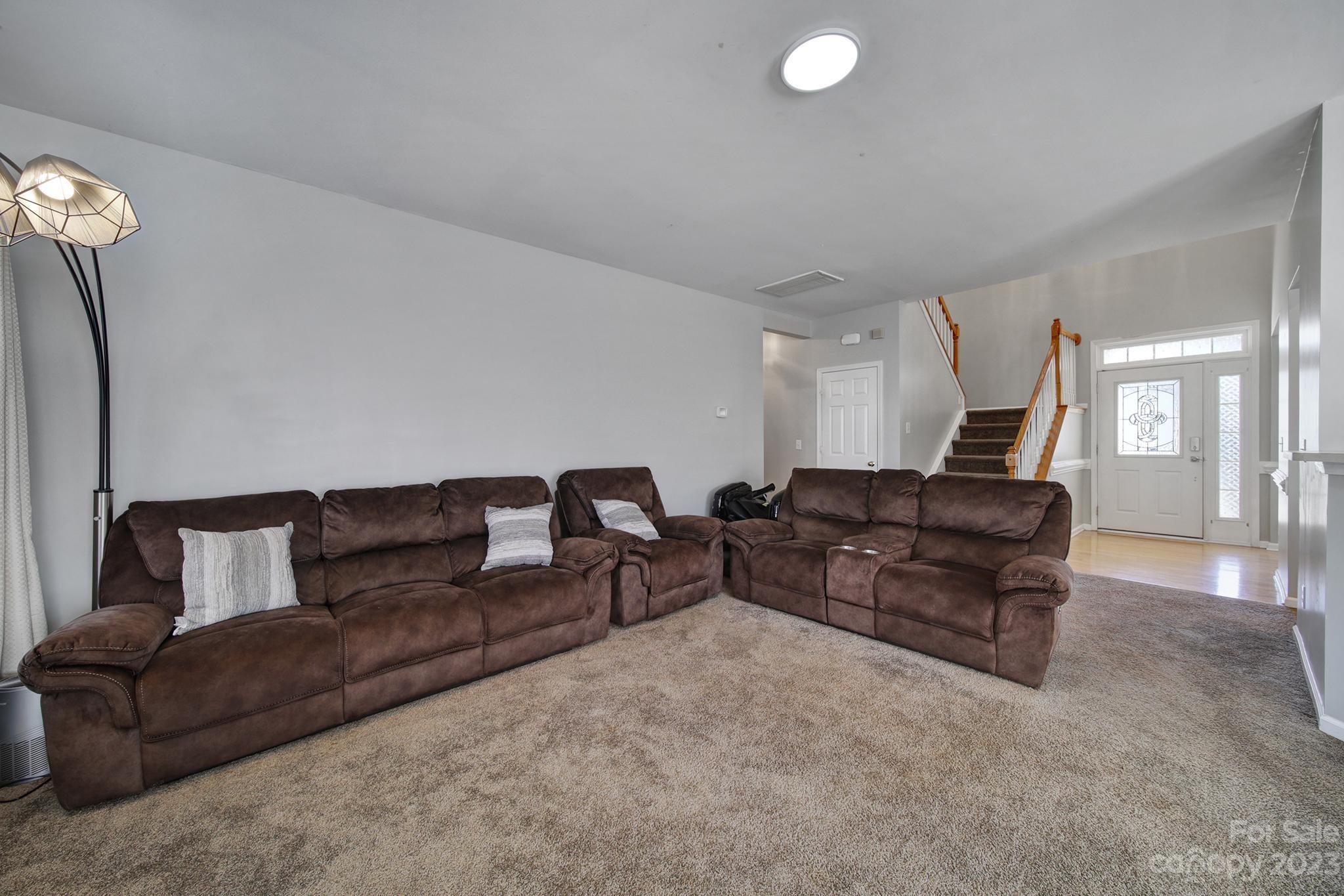 Hallmark Glen - Residential