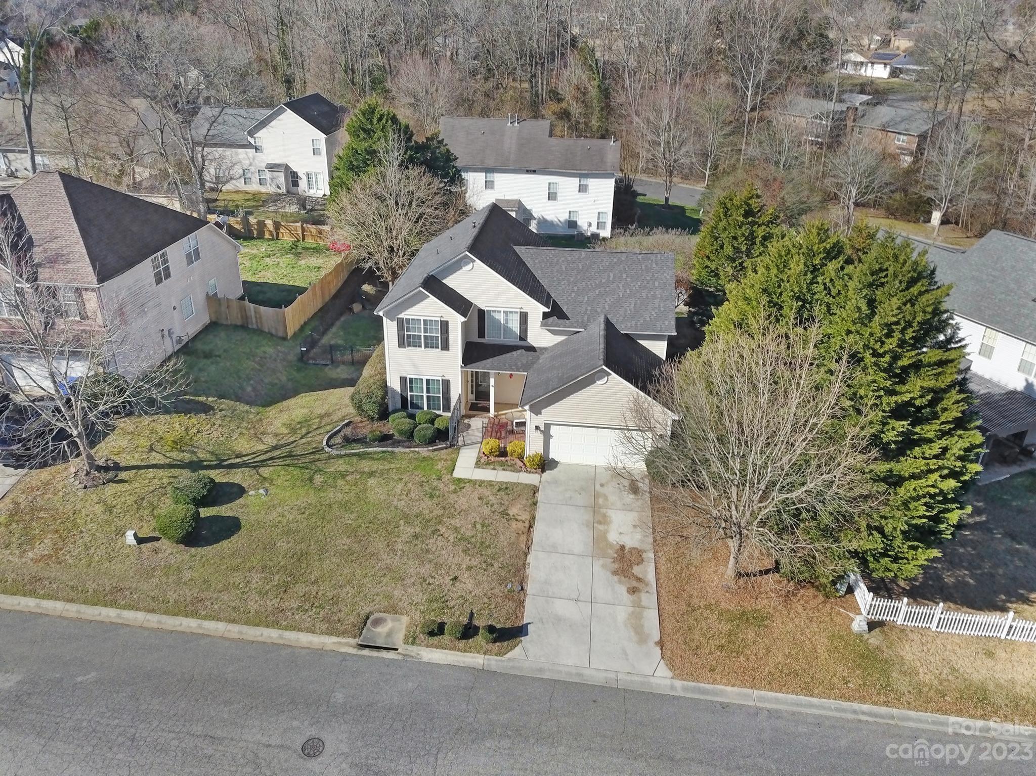 Hallmark Glen - Residential