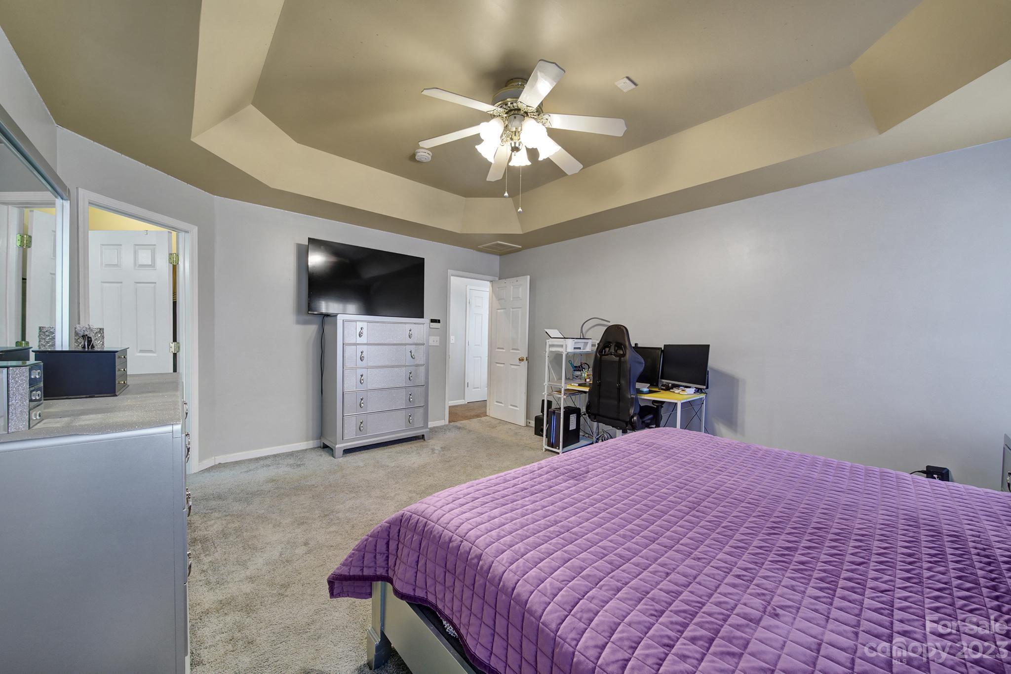 Hallmark Glen - Residential