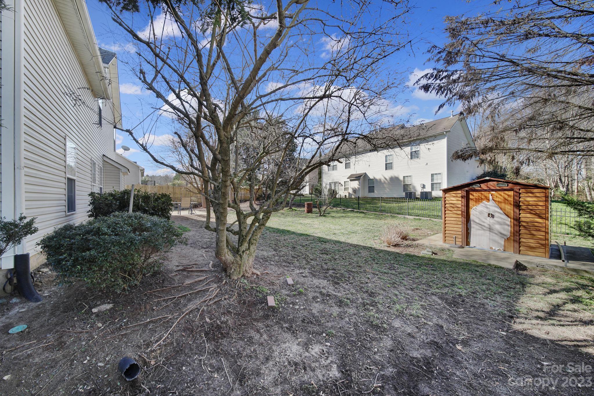 Hallmark Glen - Residential