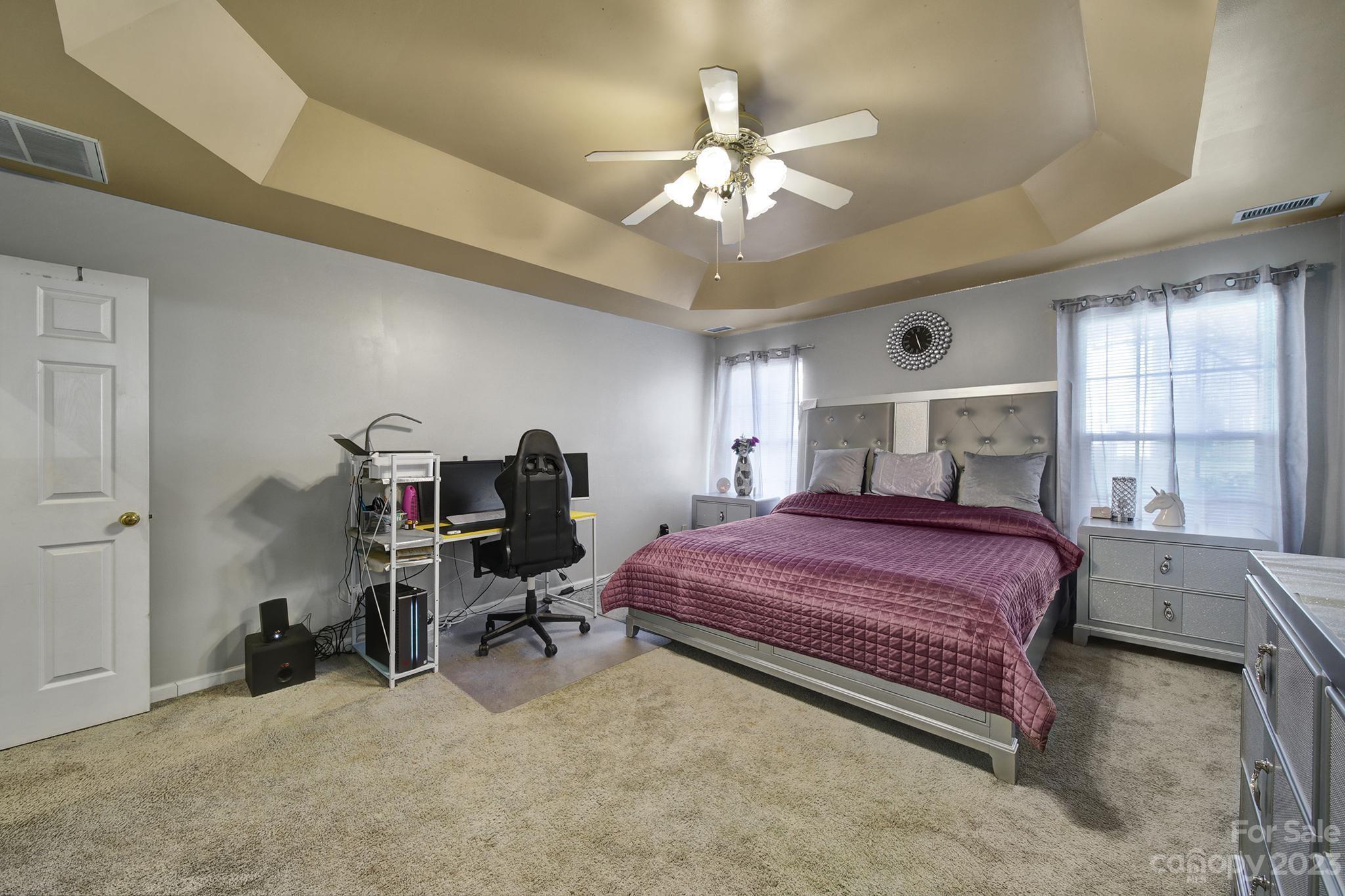 Hallmark Glen - Residential