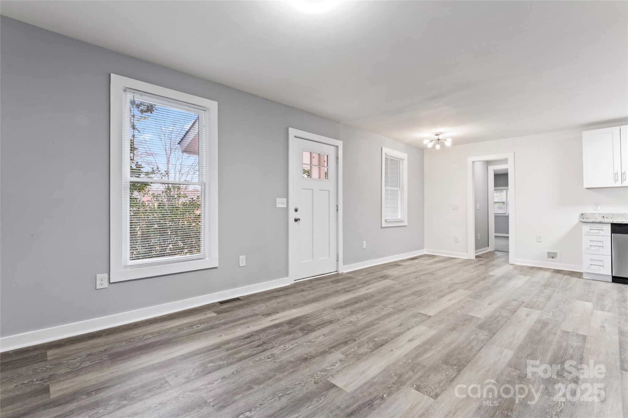 5329 Southampton Road