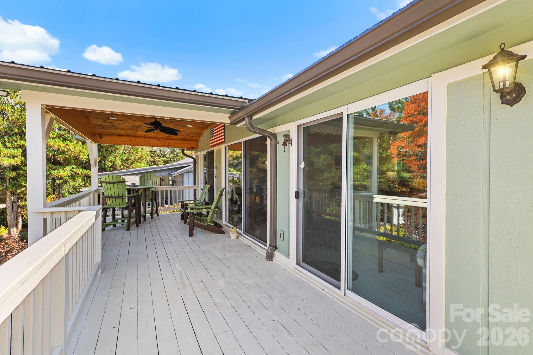 Linville Land Harbor - Residential