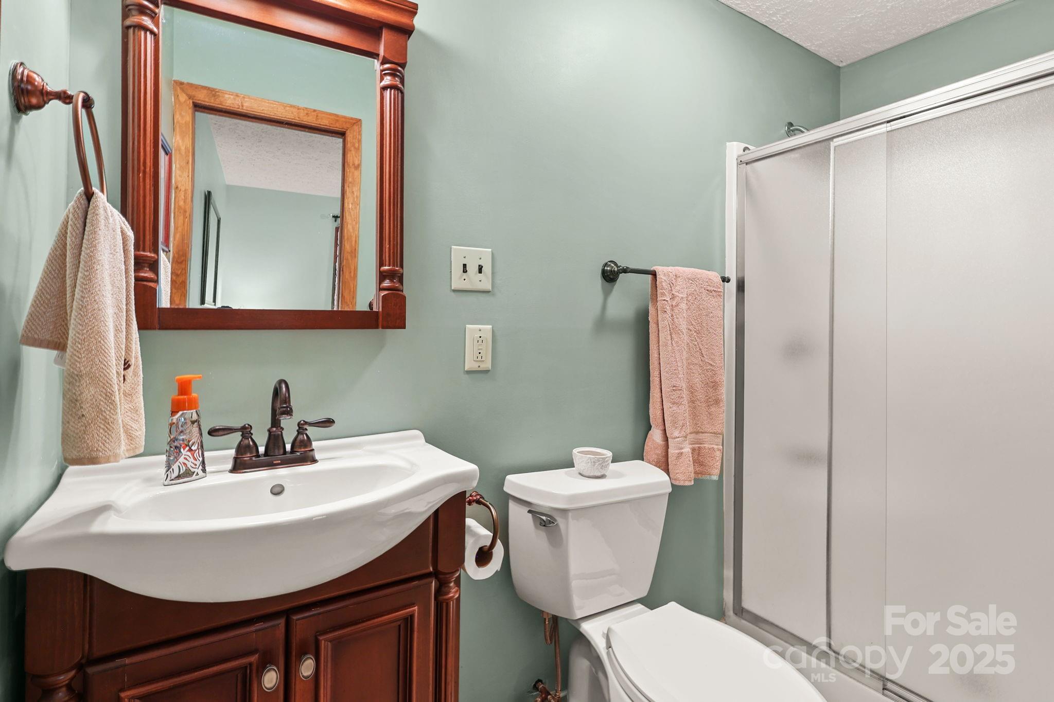 Linville Land Harbor - Residential