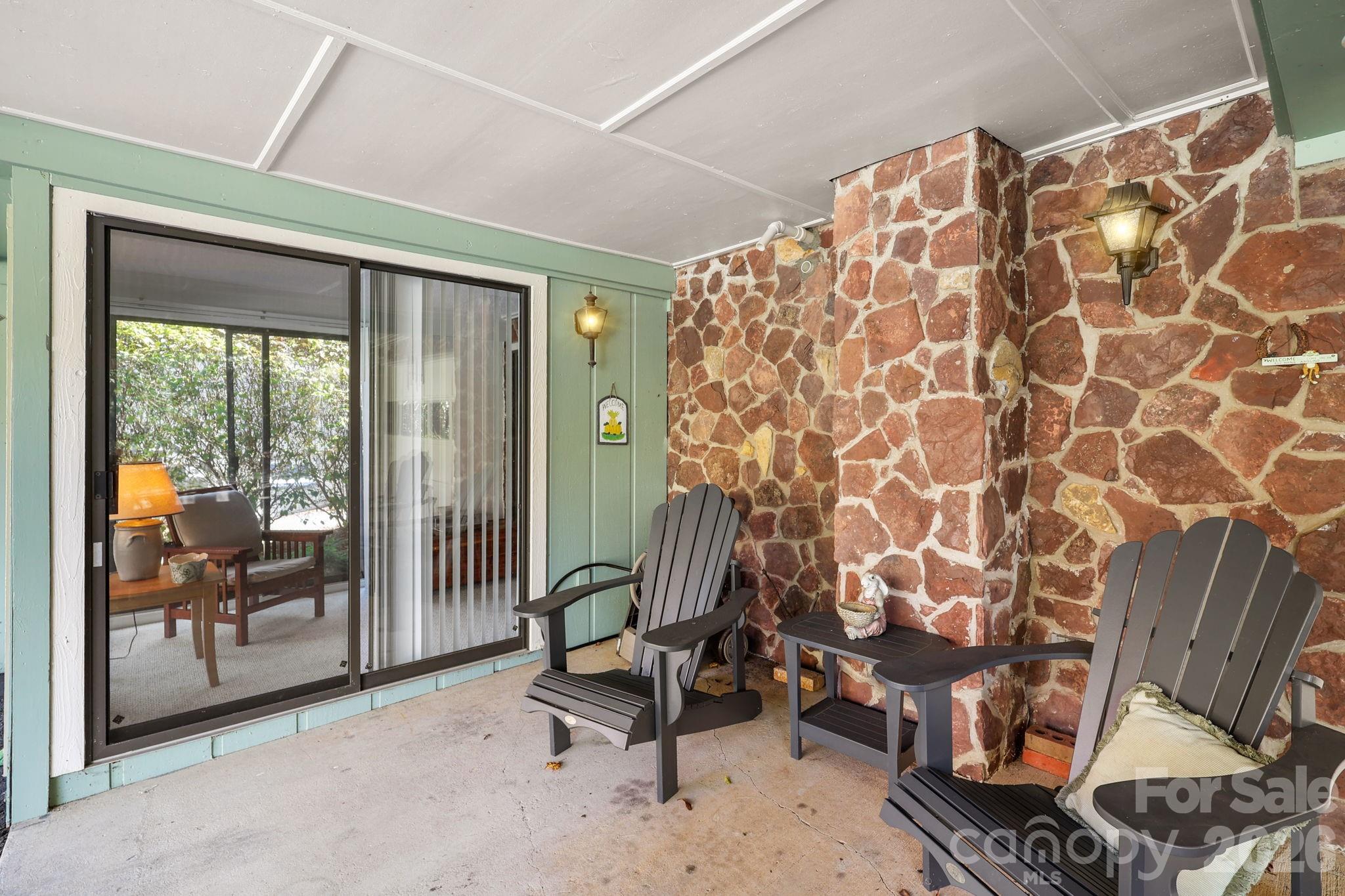 Linville Land Harbor - Residential