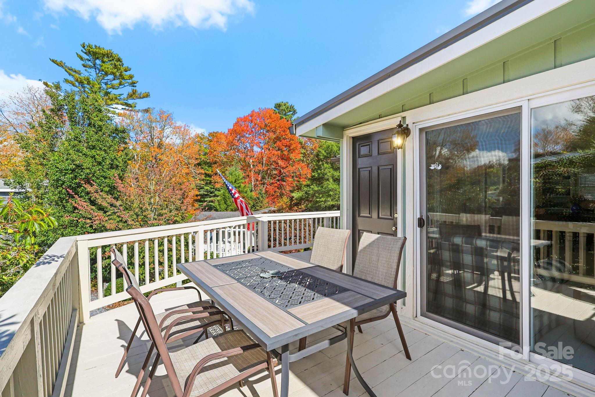 Linville Land Harbor - Residential