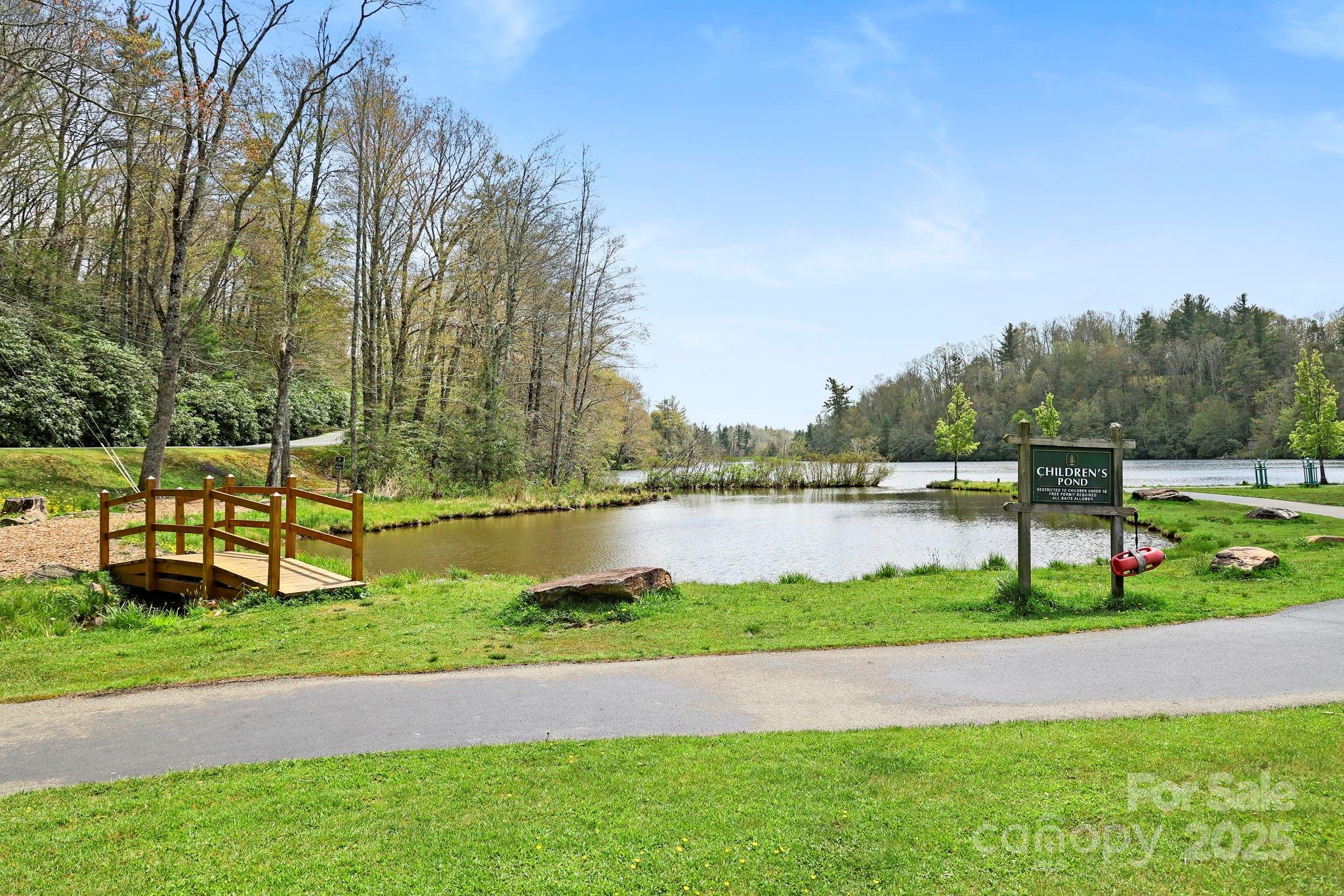 Linville Land Harbor - Residential