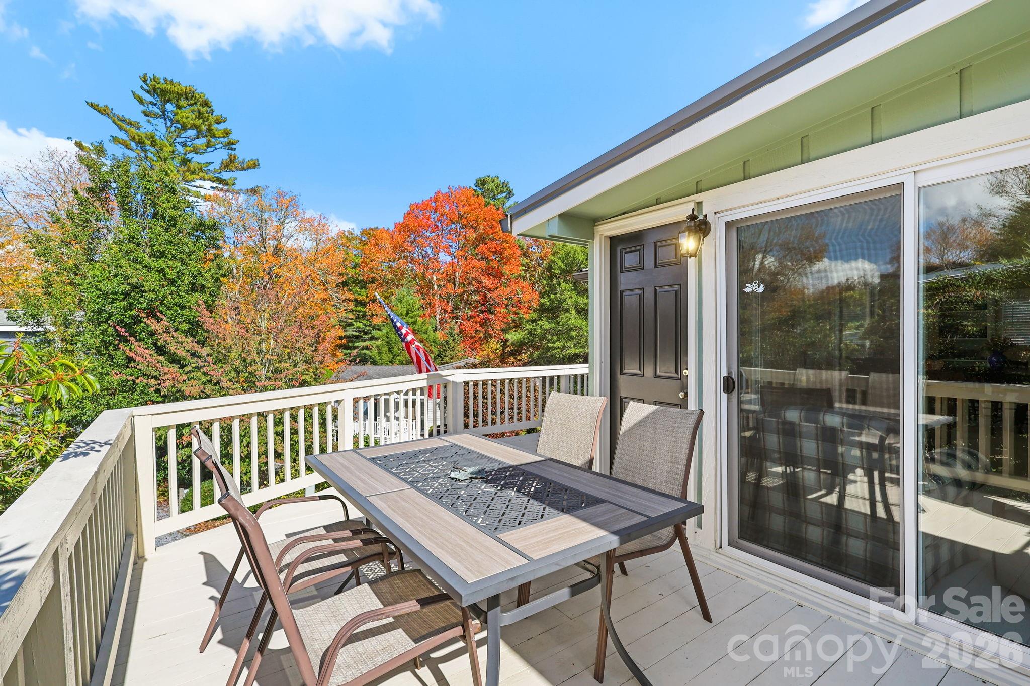 Linville Land Harbor - Residential