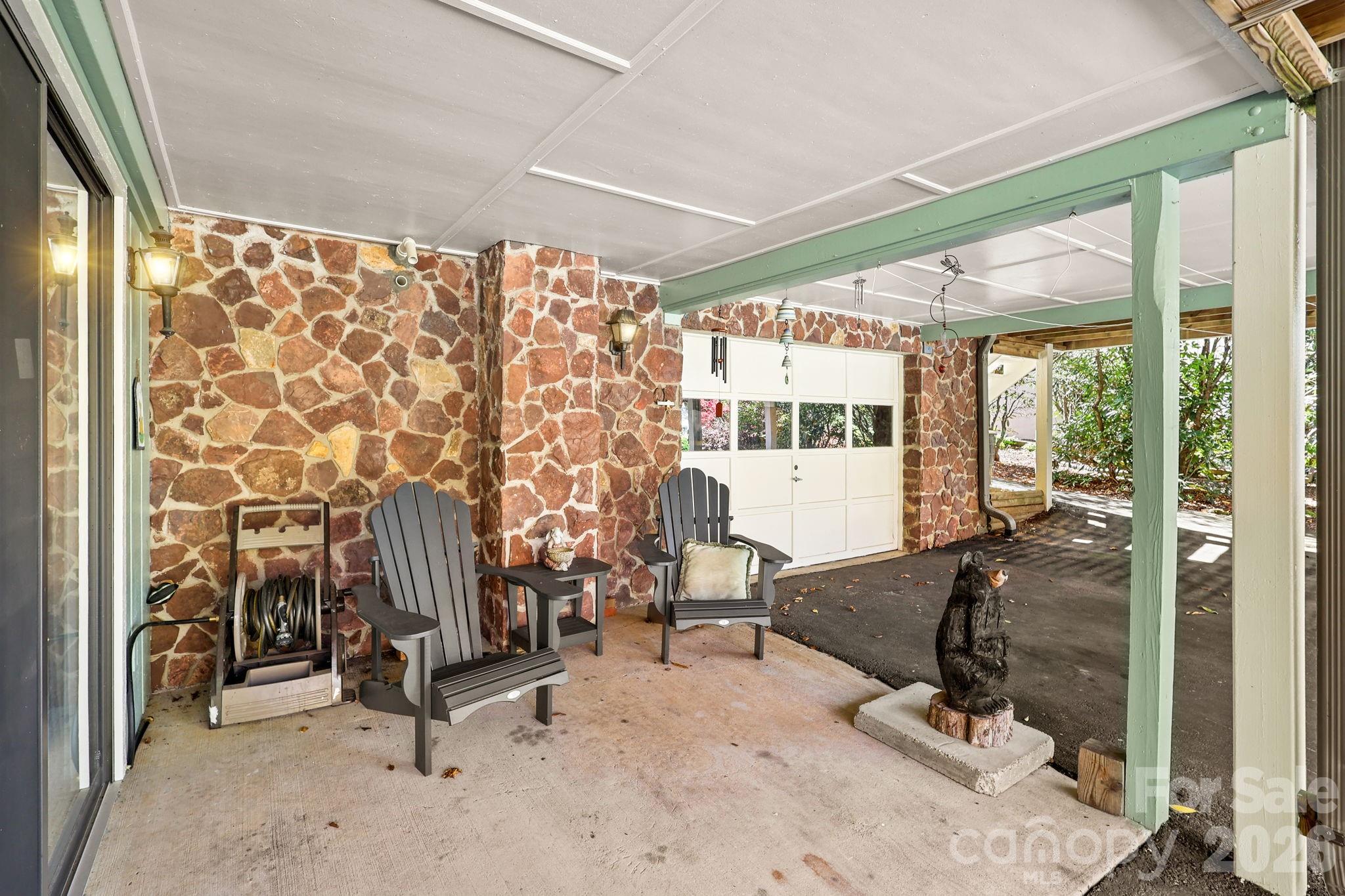 Linville Land Harbor - Residential