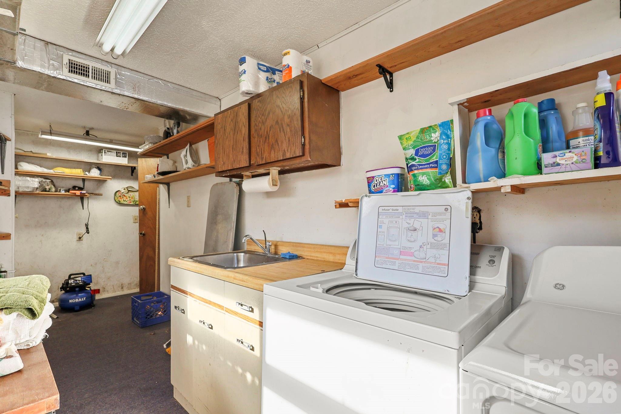 Linville Land Harbor - Residential