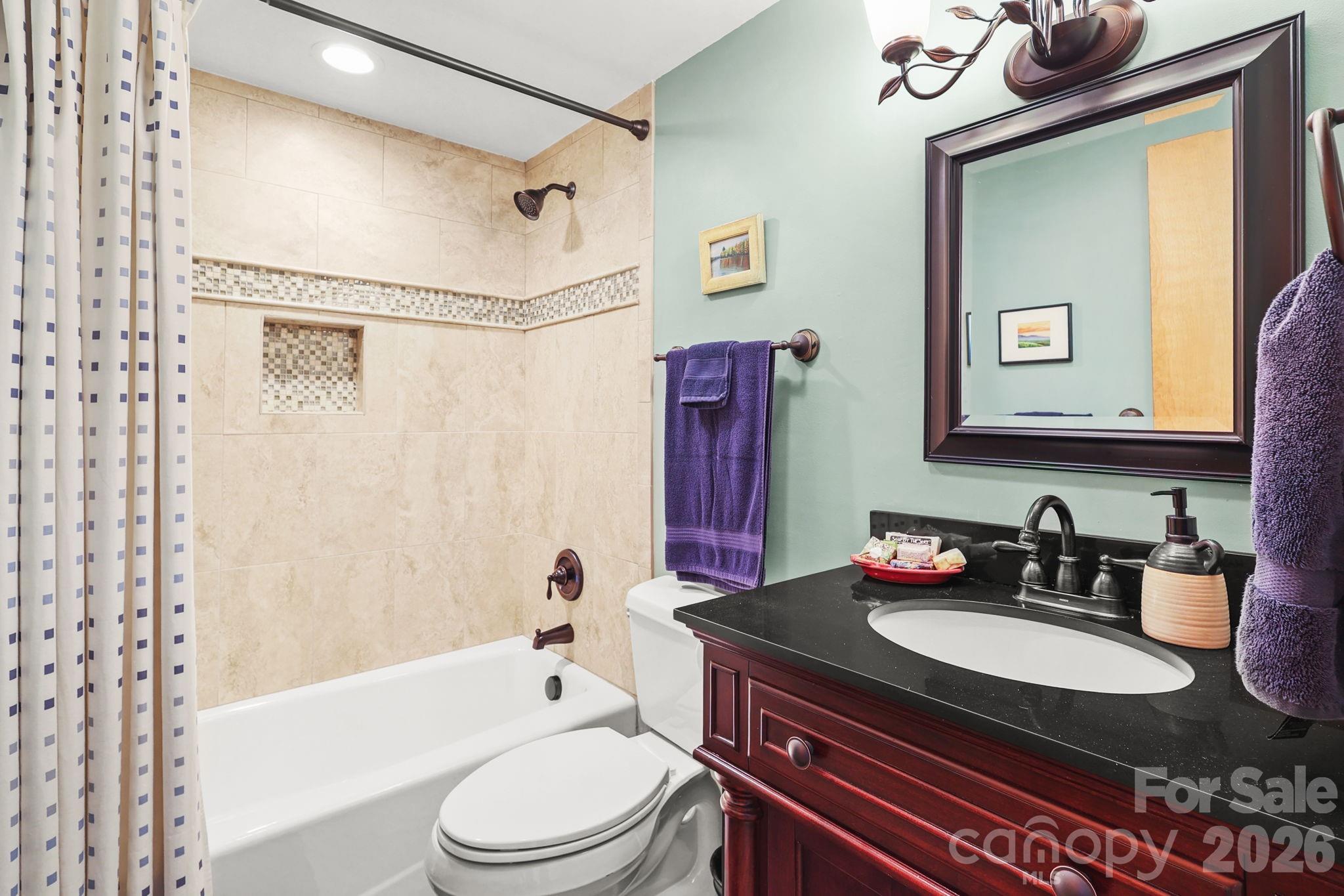 Linville Land Harbor - Residential