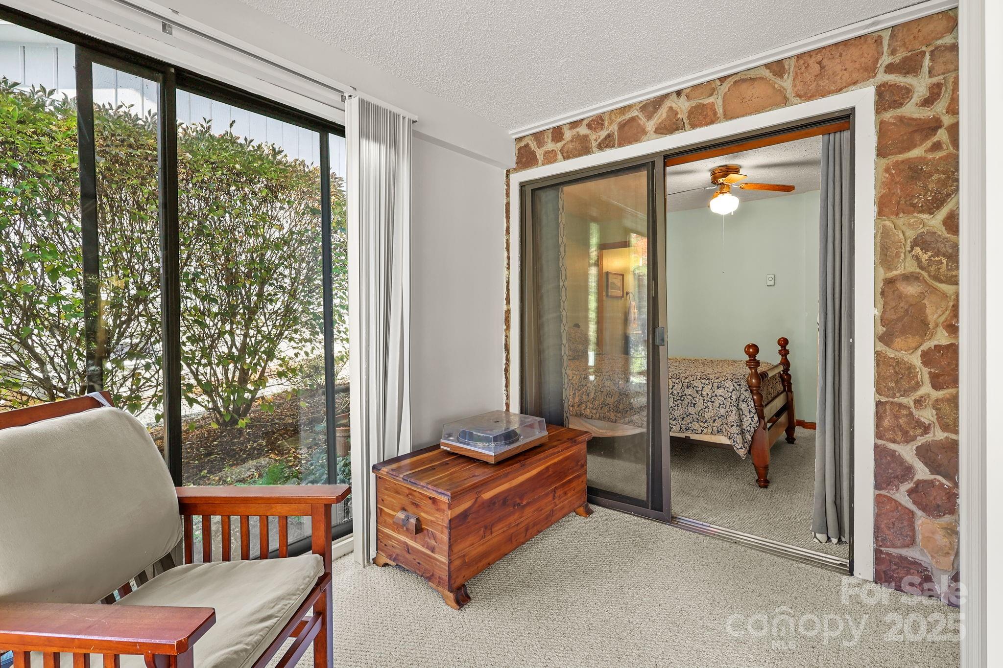 Linville Land Harbor - Residential