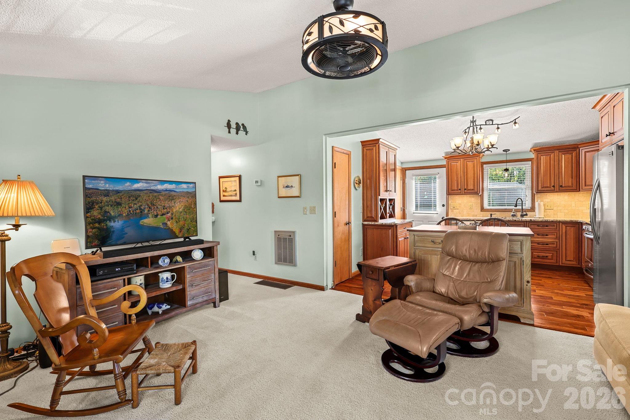 Linville Land Harbor - Residential