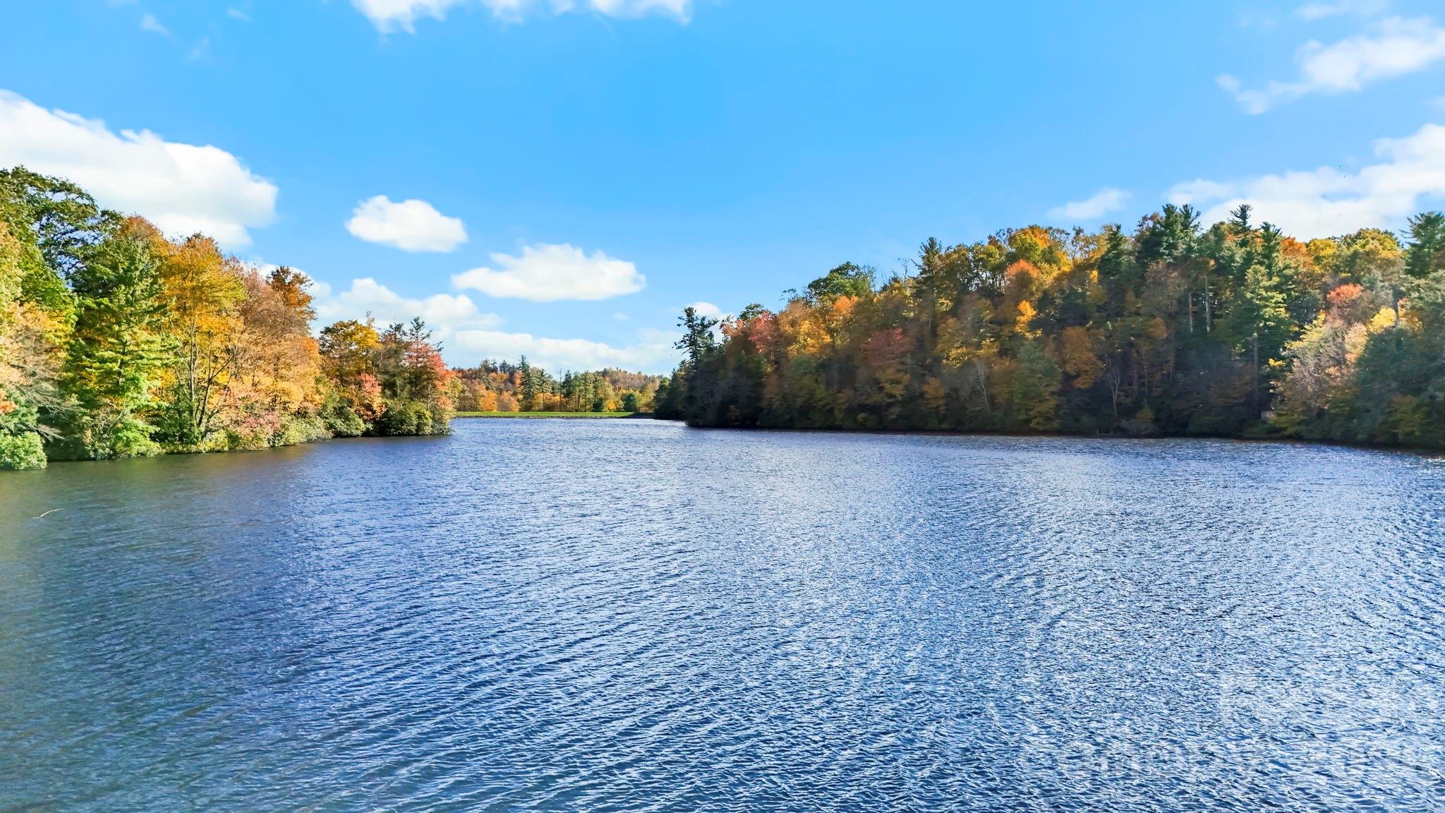 Linville Land Harbor - Residential