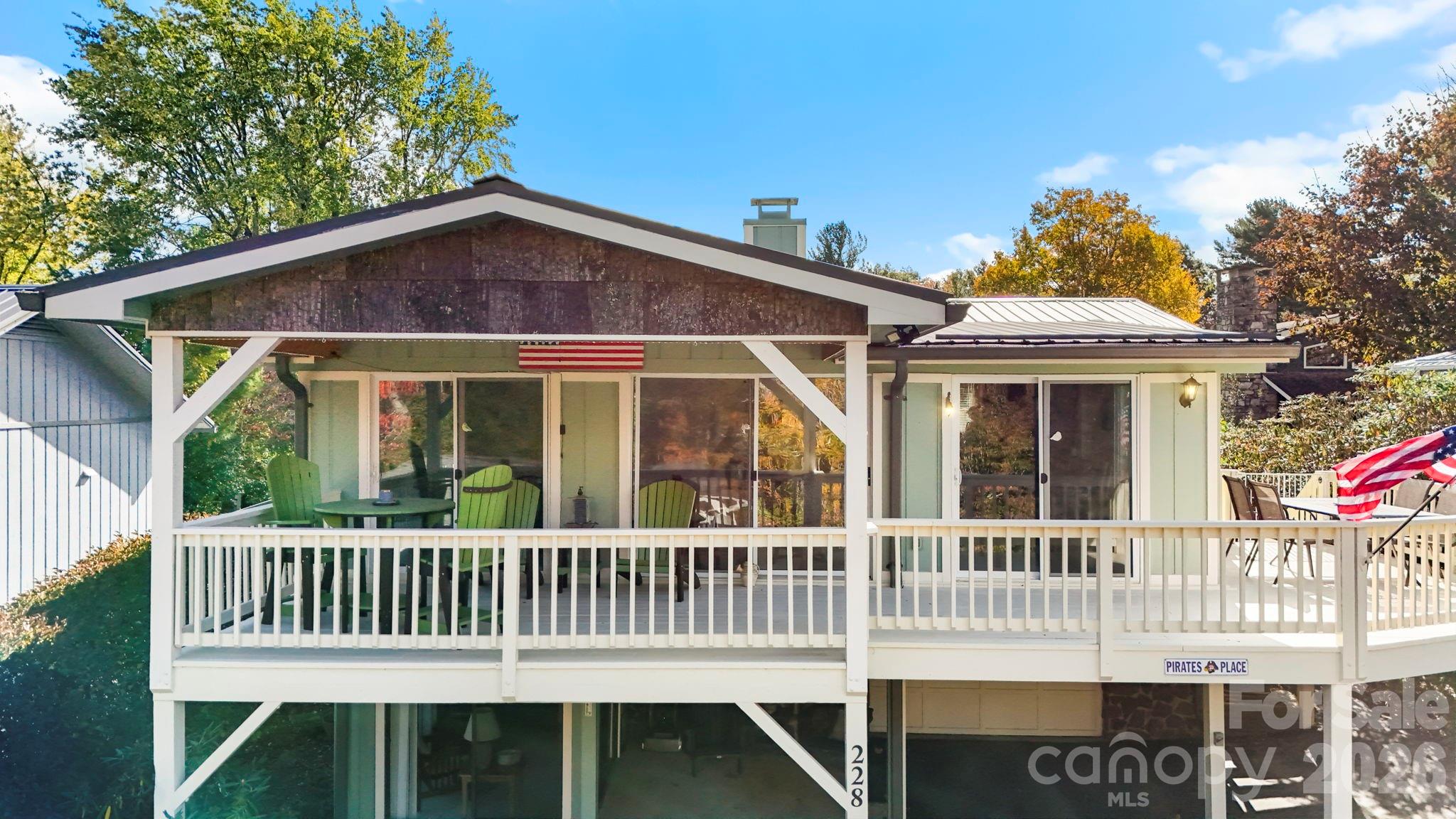 Linville Land Harbor - Residential