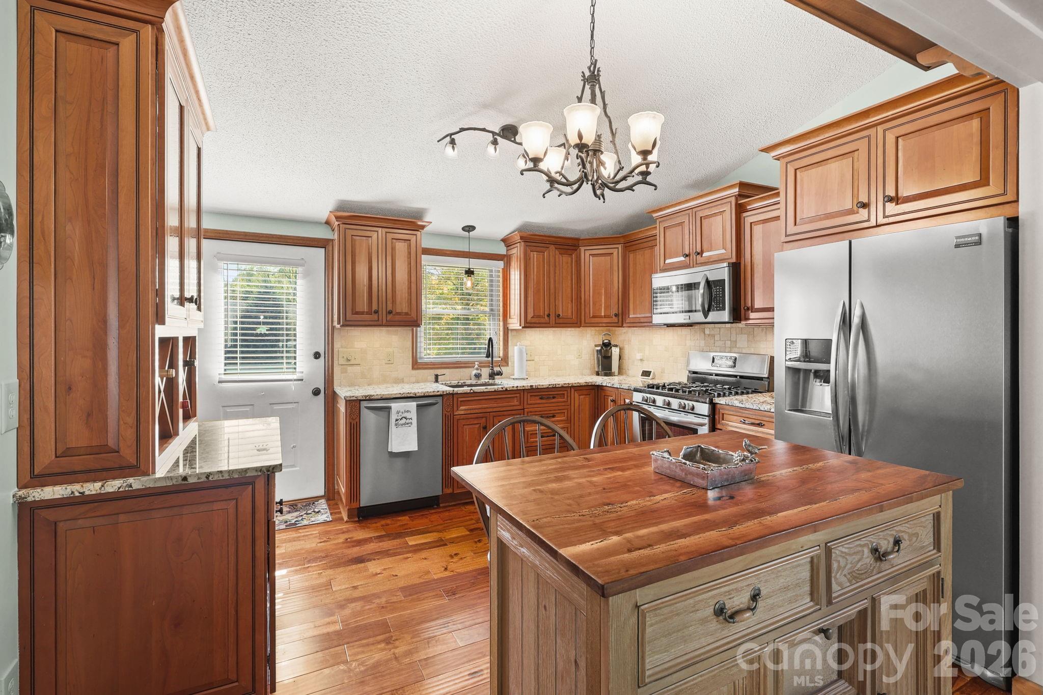 Linville Land Harbor - Residential