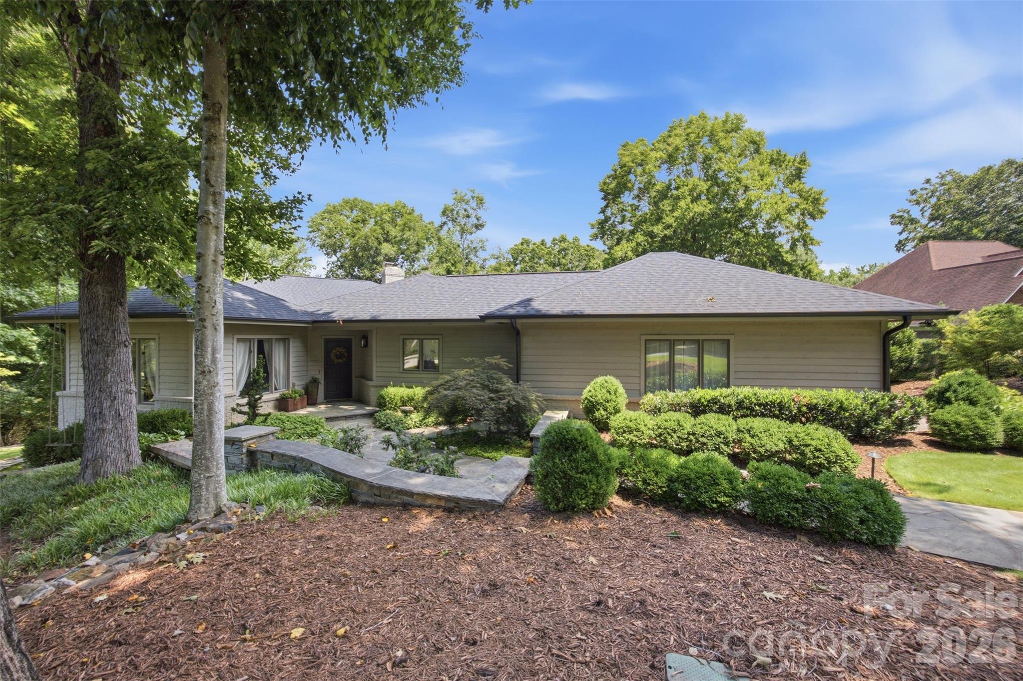 528 Stuart Ridge