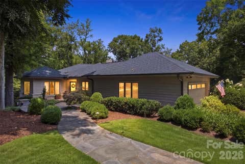 Photo for 528 Stuart Ridge