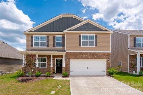 Photo of 2001 Vanderlyn Street, Monroe, NC 28112 (MLS # 4386967)