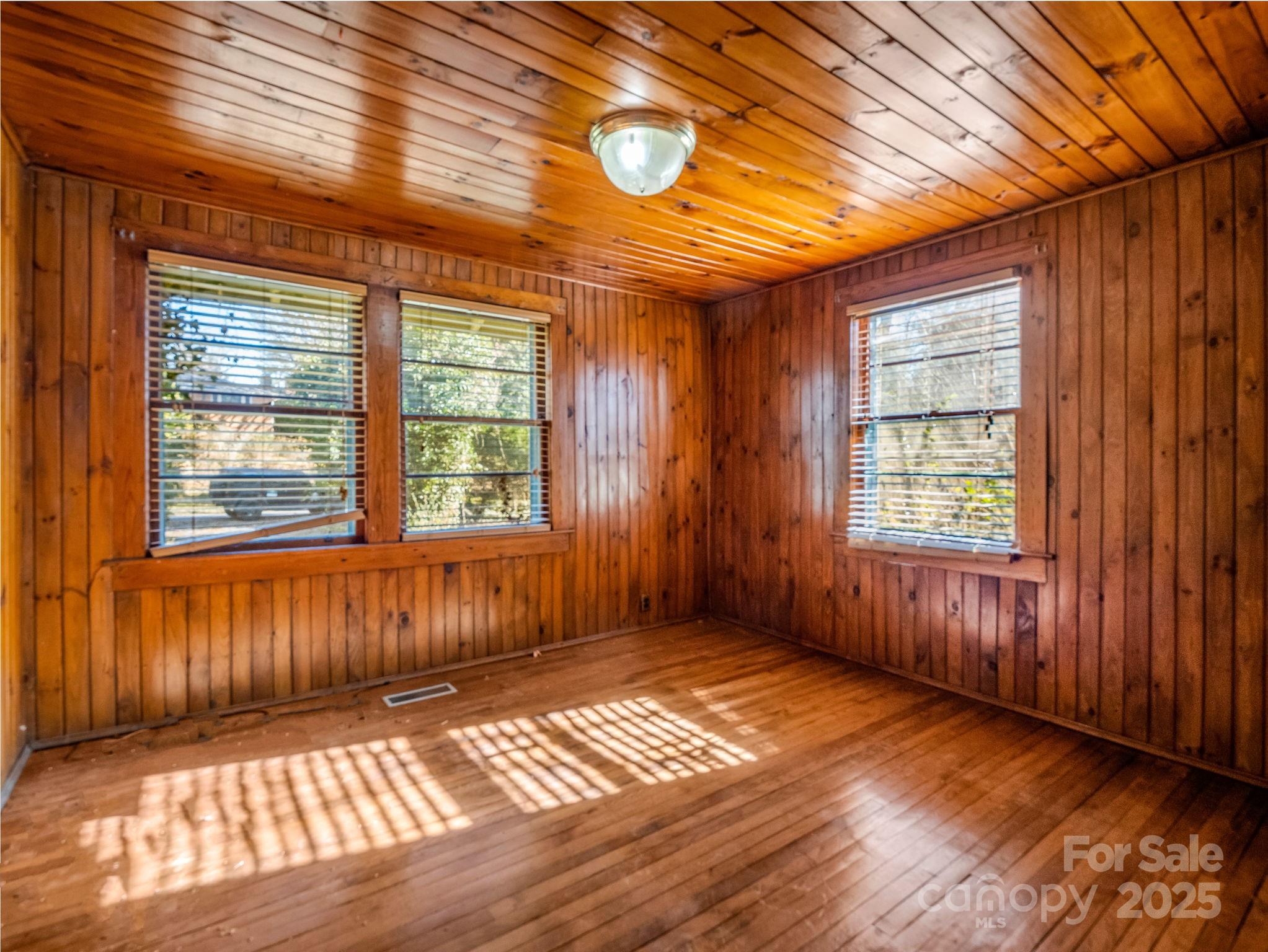 Central Park - Residential