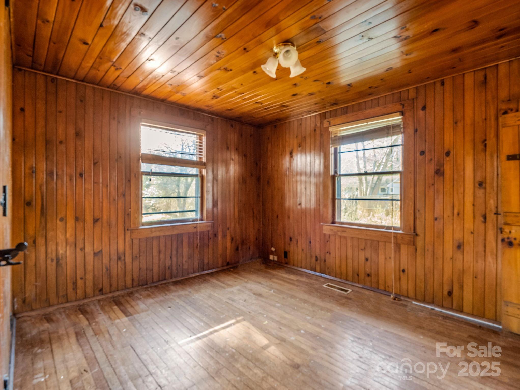 Central Park - Residential